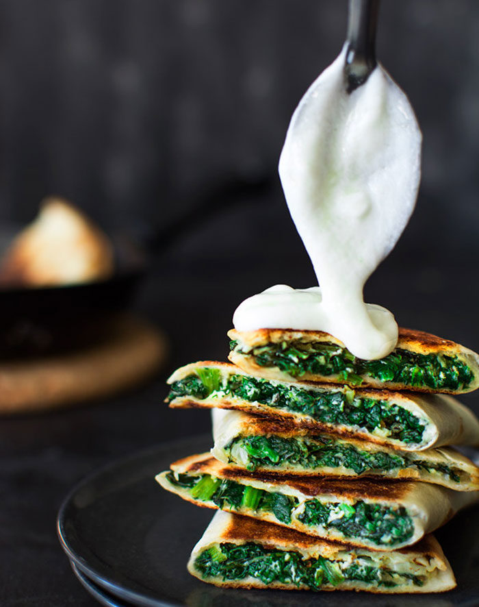Quesadilla med spenat och fetaost