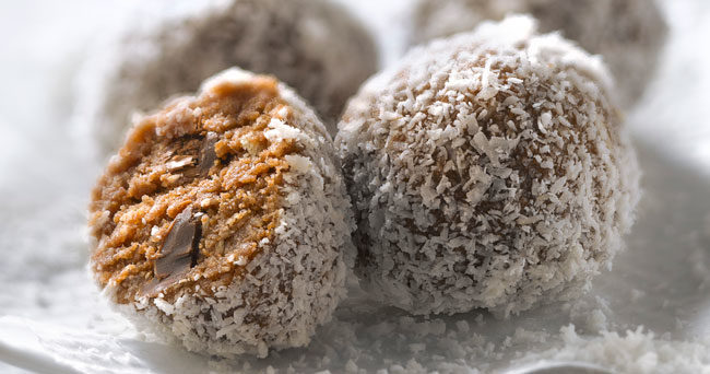 chokladbollar utan socker och dadlar chokladbollar utan socker och dadlar